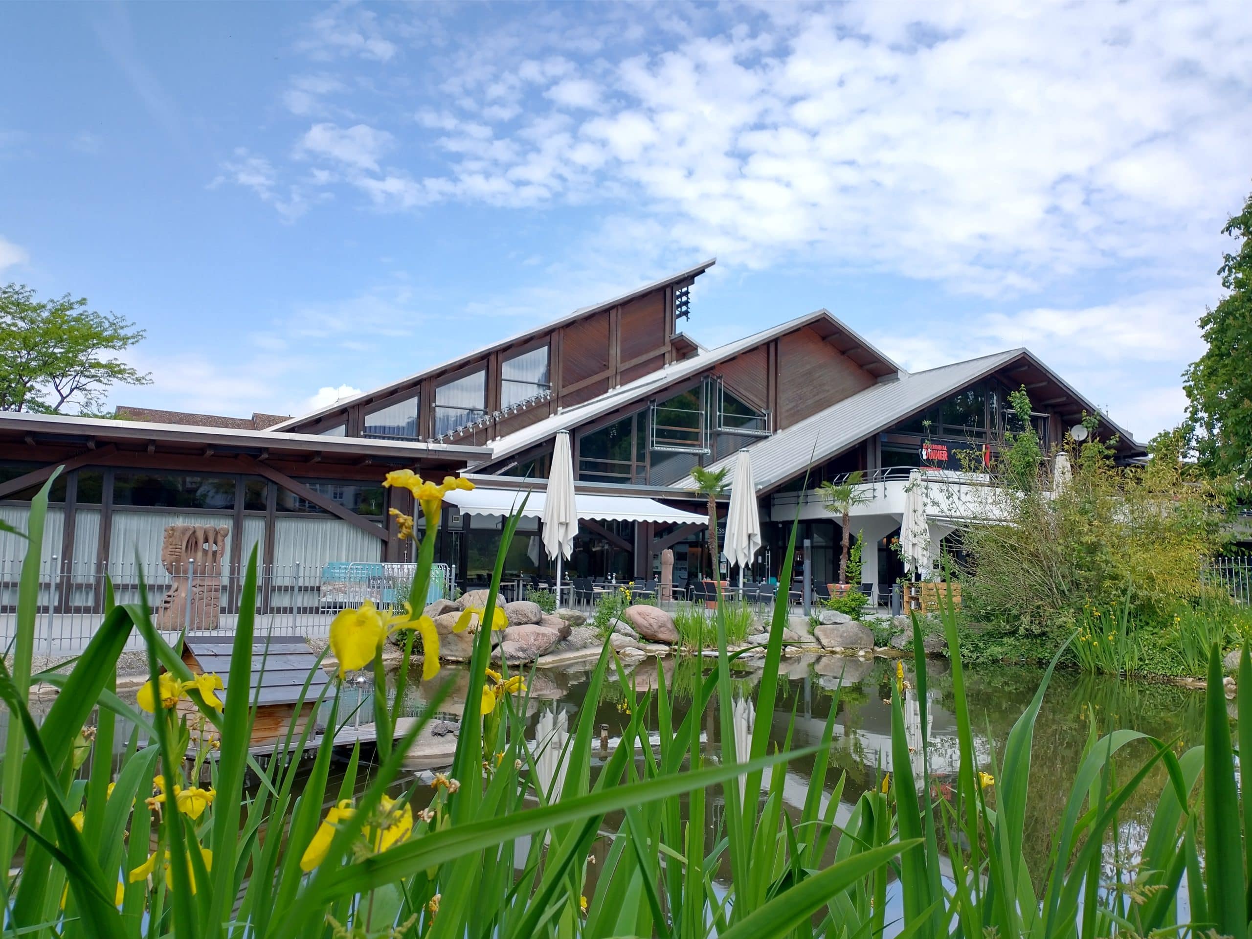 Eventlocations 1 Bis zu 700 Personen für Firmenfeiern im Bürgerhaus Müllheim - EssKultur Müllheim